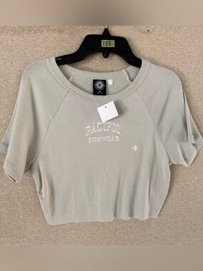 Pacific Sunwear Sage Green Cropped Tee